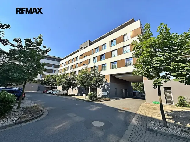 Prodej bytu 4+kk, Pardubice, Husova, 132 m2