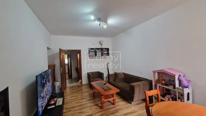 Pronájem bytu 2+kk, Pardubice, V Ráji, 50 m2