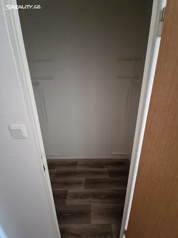 Pronájem bytu 2+1, Chomutov, Dřínovská, 62 m2