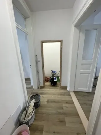 Pronájem bytu 2+1, Praha, Bořivojova, 7042 m2