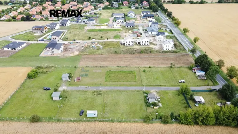 Prodej zahrady, Tursko, 807 m2