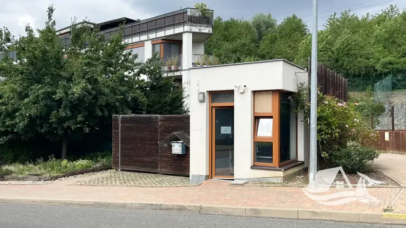 Pronájem bytu 3+kk, Praha - Smíchov, Na Císařce, 101 m2