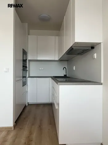 Prodej bytu 2+kk, Kladno, Vojtěcha Lanny, 36 m2