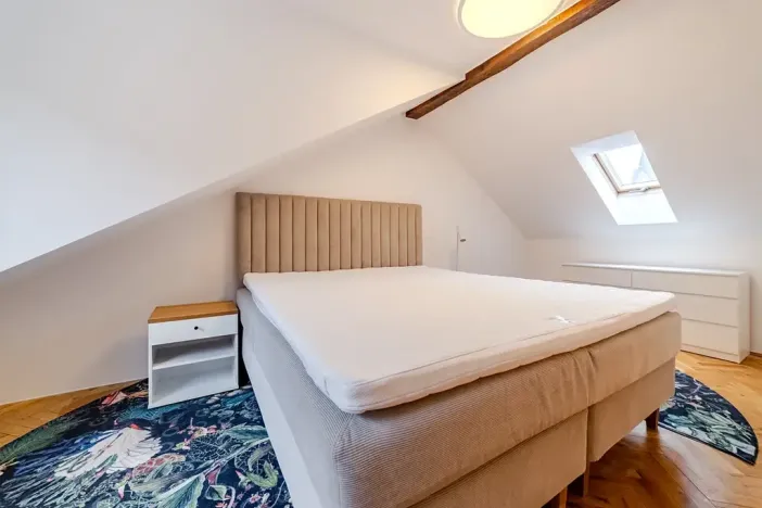 Prodej bytu 3+kk, Praha - Karlín, Pernerova, 100 m2