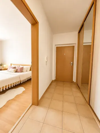 Prodej bytu 3+kk, Praha - Šeberov, Za Kovářským rybníkem, 71 m2