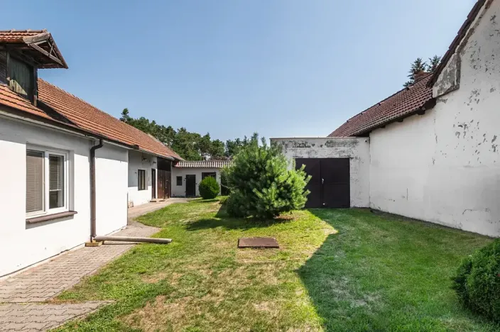 Prodej rodinného domu, Tři Dvory, 95 m2