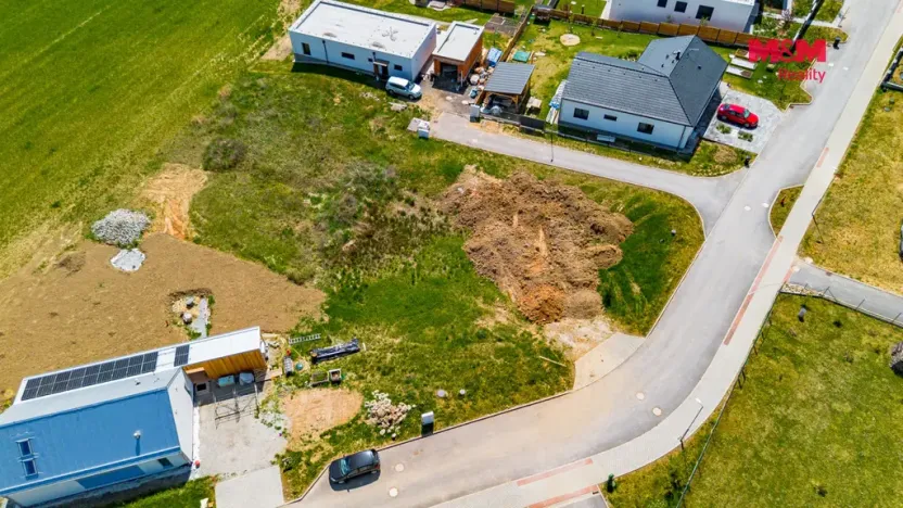 Prodej pozemku pro bydlení, Lišov, 820 m2