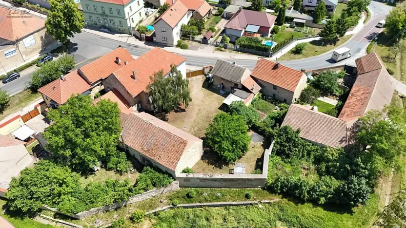 Prodej komerční nemovitosti, Račiněves, 435 m2