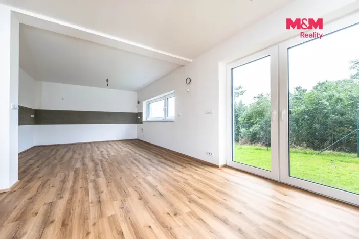 Prodej rodinného domu, Žižice - Osluchov, 248 m2