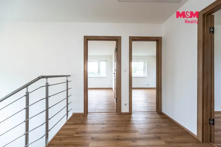 Prodej rodinného domu, Žižice - Osluchov, 248 m2