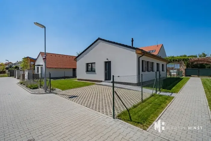 Pronájem rodinného domu, Zlonín, Za Humny, 139 m2