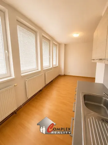 Pronájem bytu 2+kk, Jablonec nad Nisou, Generála Mrázka, 43 m2