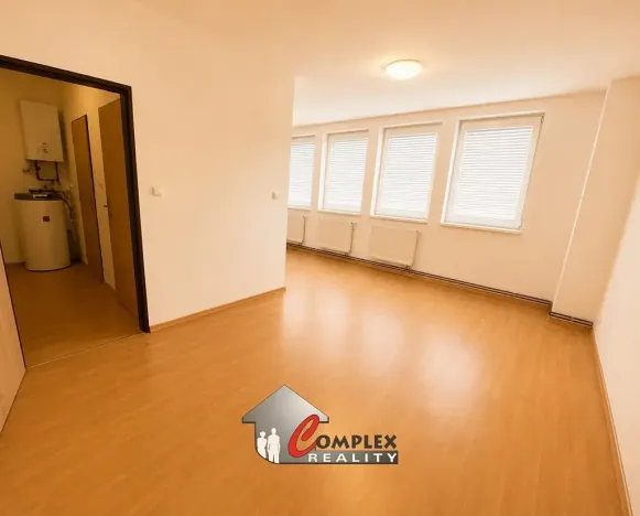 Pronájem bytu 2+kk, Jablonec nad Nisou, Generála Mrázka, 43 m2