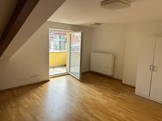 Pronájem bytu 1+kk, Praha - Dejvice, Kyjevská, 45 m2
