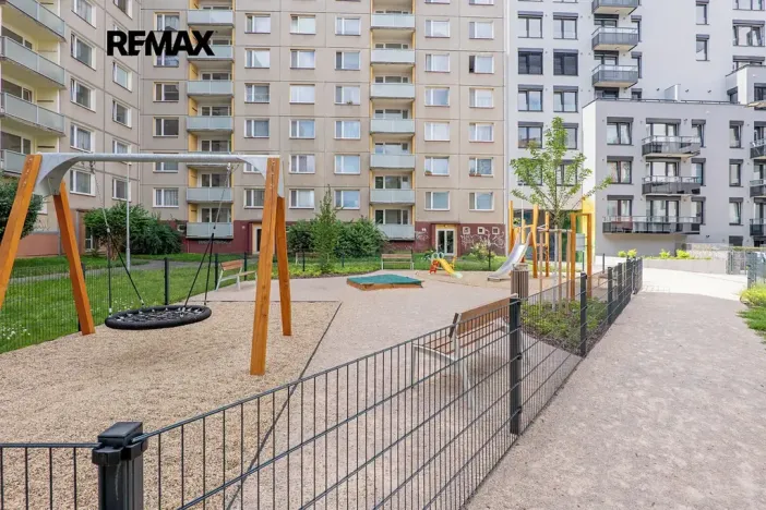 Pronájem bytu 3+kk, Praha - Kamýk, Hodkovická, 80 m2