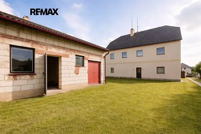 Prodej rodinného domu, Kozojedy, 240 m2