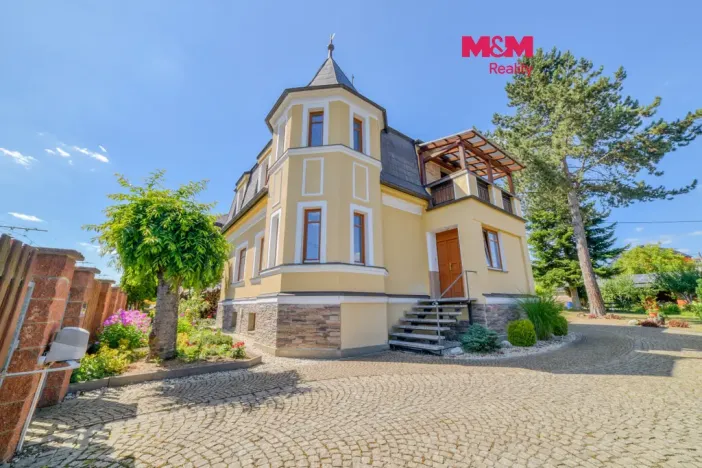 Prodej rodinného domu, Velká Hleďsebe, Pohraniční stráže, 220 m2