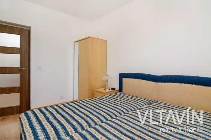 Pronájem bytu 3+kk, Praha - Liboc, U silnice, 62 m2