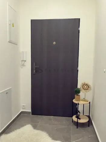 Pronájem bytu 1+kk, České Budějovice, Rudolfovská tř., 36 m2