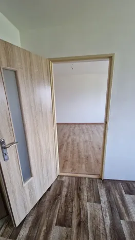 Pronájem bytu 1+1, Dubí, Lípová, 40 m2