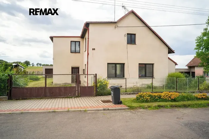 Prodej rodinného domu, Brloh, 120 m2