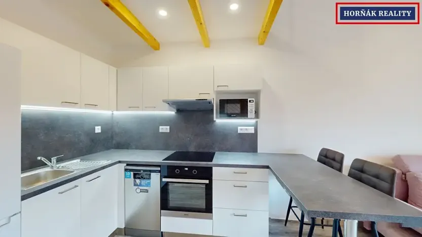 Pronájem bytu 2+kk, Brno, Příjezdová, 46 m2
