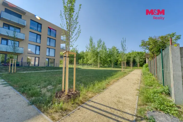 Pronájem bytu 1+kk, Plzeň - Skvrňany, Na Průhonu, 40 m2