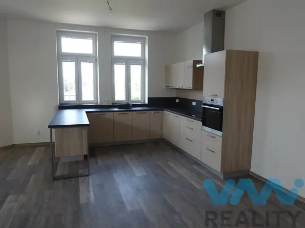 Pronájem bytu 3+kk, Opava, Olomoucká, 102 m2