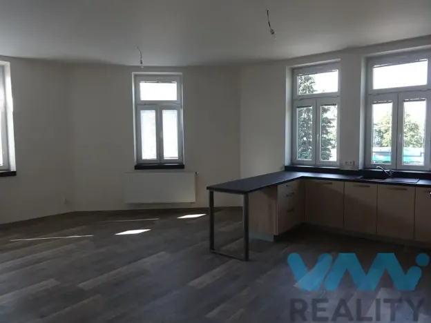 Pronájem bytu 3+kk, Opava, Olomoucká, 102 m2