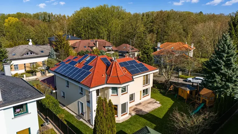 Prodej rodinného domu, Průhonice, Jitrocelová, 380 m2