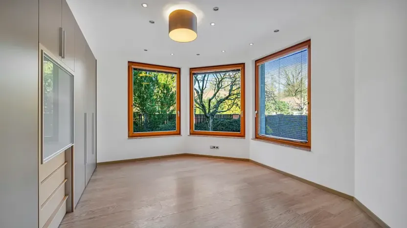 Prodej rodinného domu, Průhonice, Jitrocelová, 380 m2