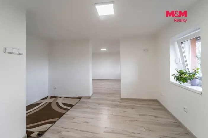 Prodej rodinného domu, Oskořínek, Slepá, 78 m2