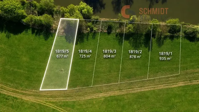 Prodej pozemku, Bulhary, 4020 m2