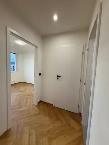 Pronájem bytu 4+kk, Praha, Novodvorská, 47 m2
