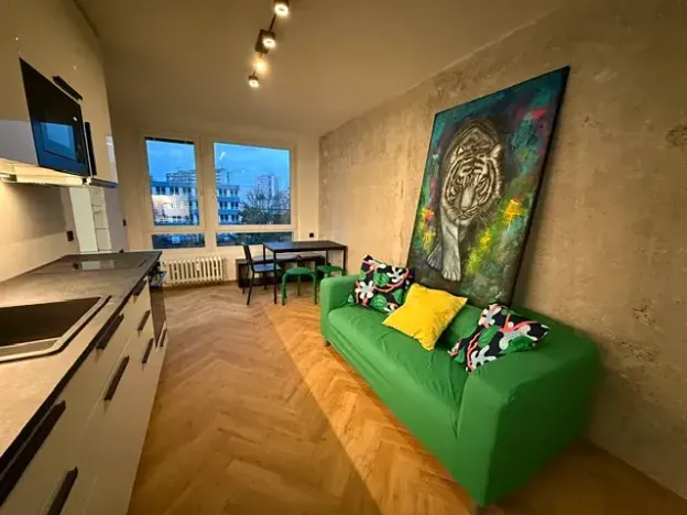 Pronájem bytu 4+kk, Praha, Novodvorská, 47 m2