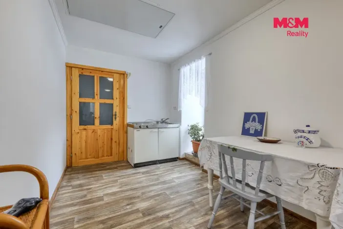 Prodej rodinného domu, Měčín - Petrovice, 138 m2