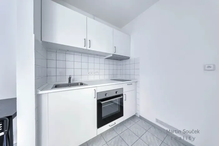 Pronájem bytu 1+kk, Praha - Holešovice, Šimáčkova, 21 m2