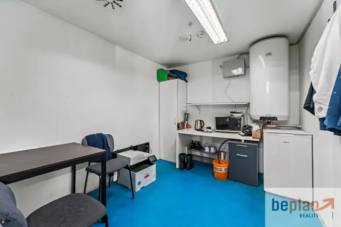 Prodej komerční nemovitosti, Ústí nad Labem, Bílinská, 108 m2