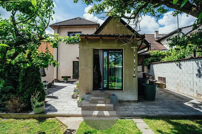 Prodej rodinného domu, Kuřim, Komenského, 165 m2