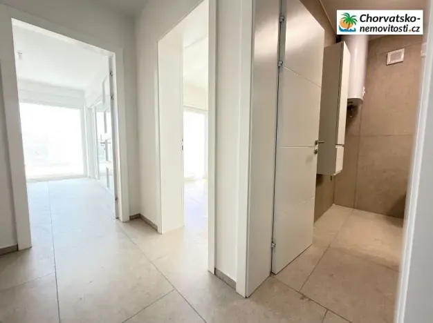 Prodej bytu 3+kk, Novalja, Chorvatsko, 68 m2