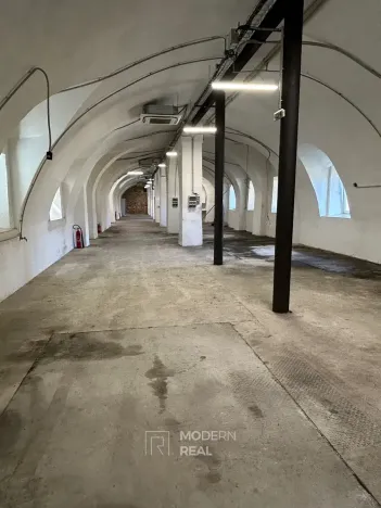 Pronájem skladu, Hajany, 450 m2