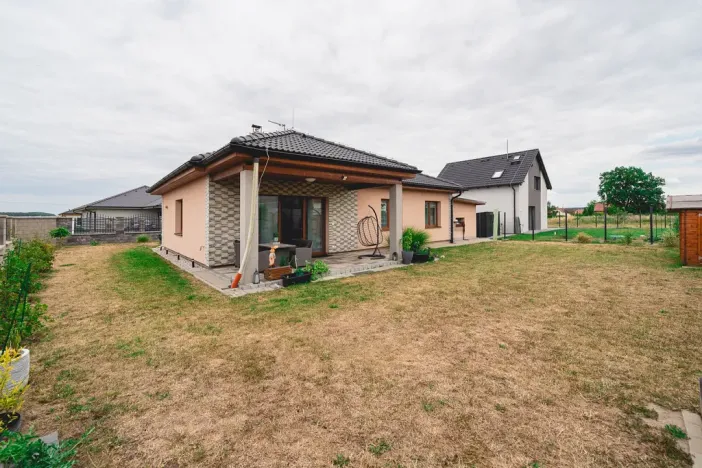 Prodej rodinného domu, Úherce, Východní, 115 m2
