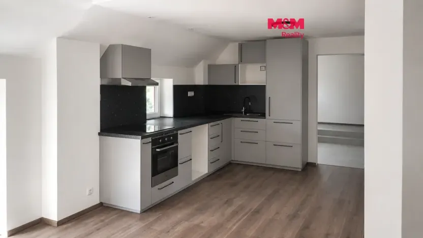 Pronájem bytu 3+kk, Běstovice, 80 m2