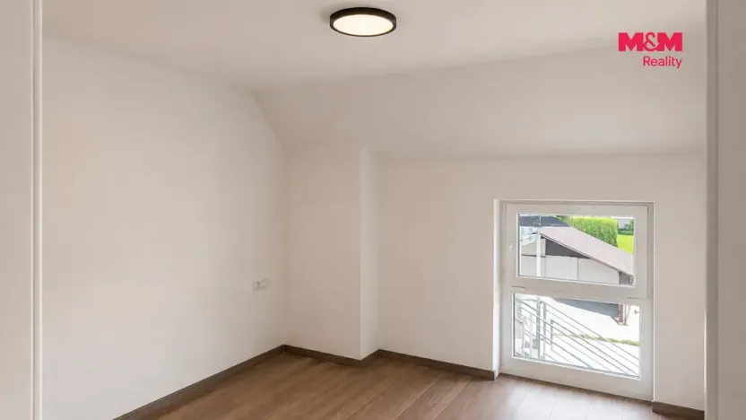 Pronájem bytu 3+kk, Běstovice, 80 m2