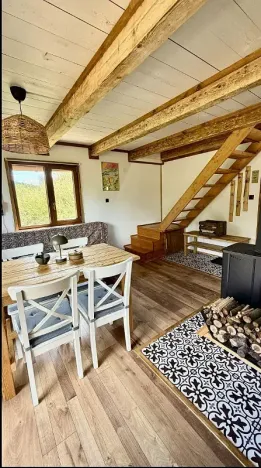 Pronájem chaty, Hlince, 45 m2