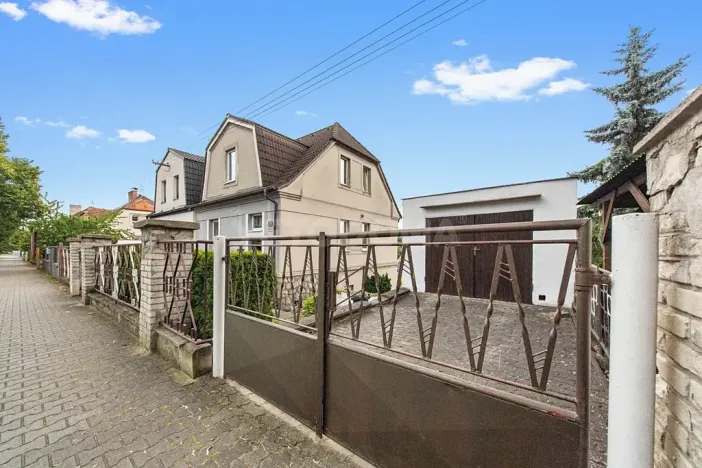 Prodej rodinného domu, Plzeň, Vejprnická, 176 m2