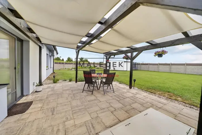 Prodej rodinného domu, Hostouň, Polní, 154 m2