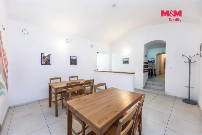 Pronájem restaurace, Praha - Nové Město, Sokolská, 200 m2