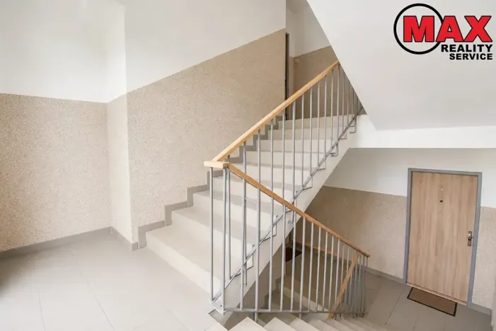 Pronájem bytu 2+1, Praha - Malešice, Lipecká, 52 m2