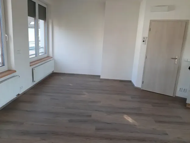 Pronájem bytu 2+kk, Praha - Strašnice, K Rybníčkům, 54 m2